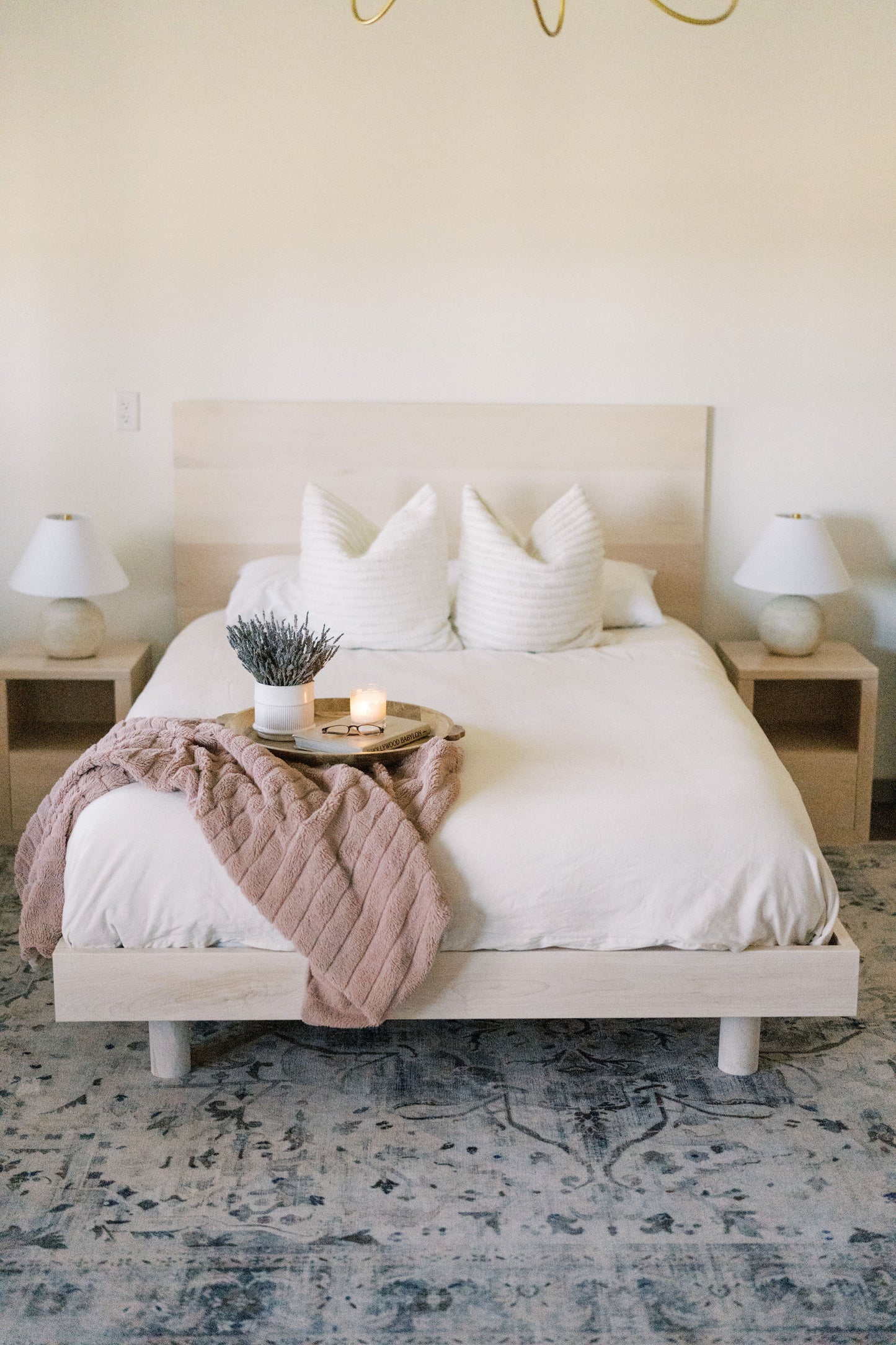 Lane Platform Bed