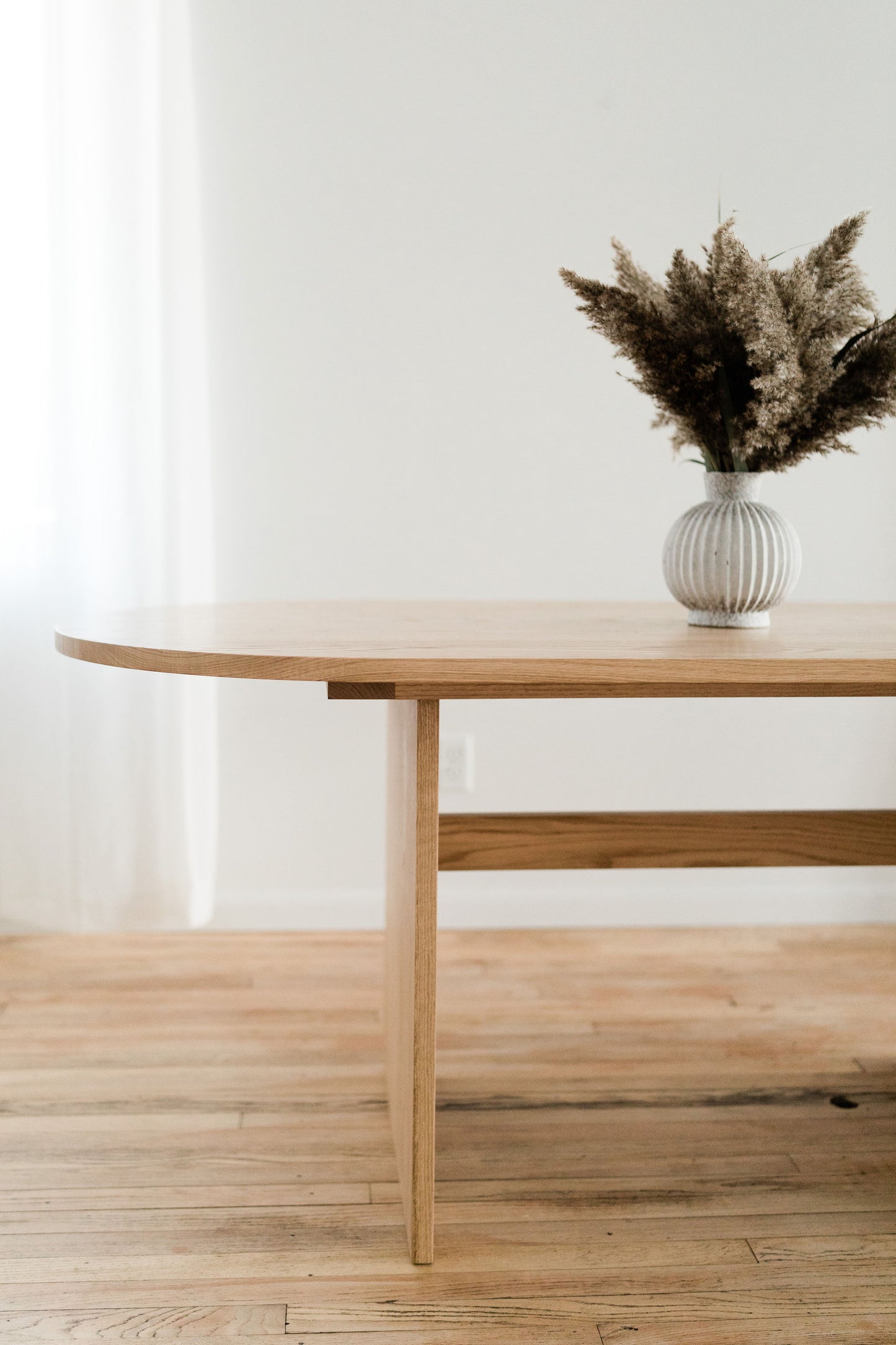 James Dining Table