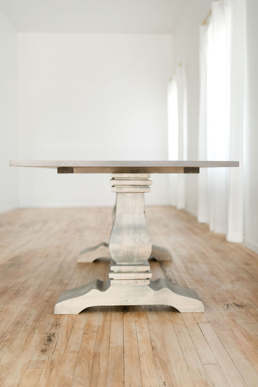 Vivienne Dining Set